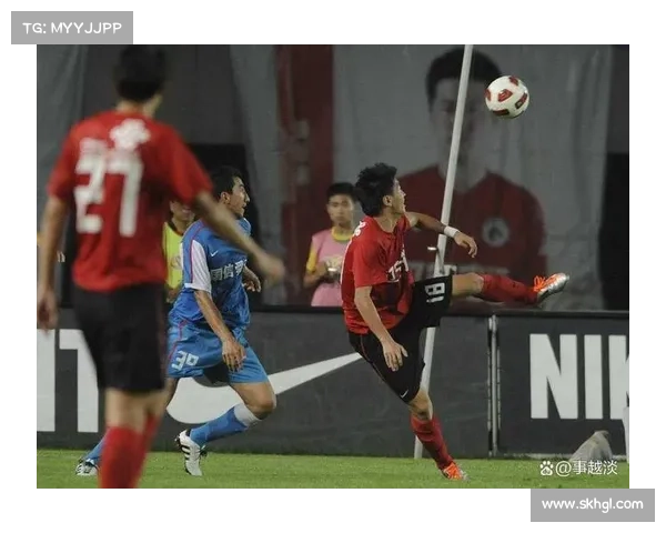 中国队2-1力克沙特迎来开门红 为夺冠奠定坚实基础